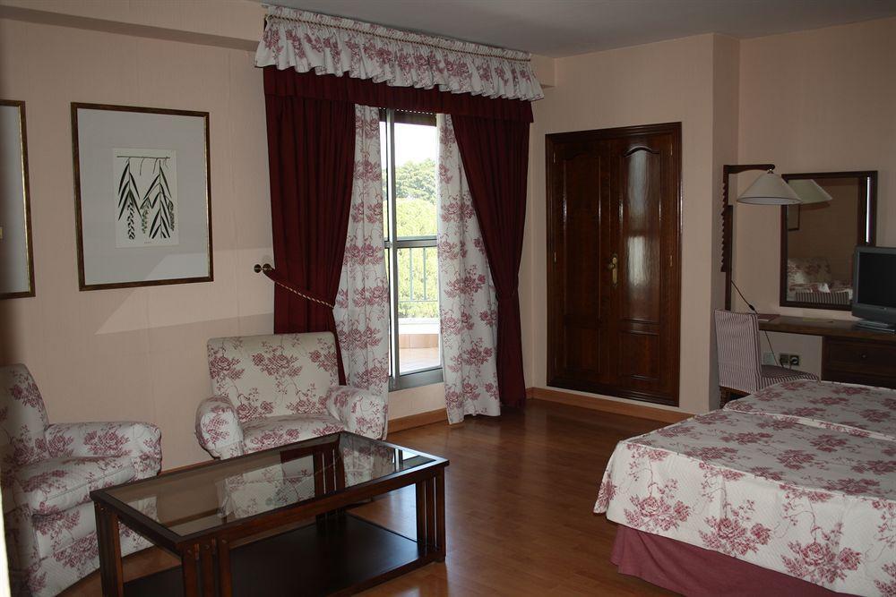 Hotel Alcazar 3*